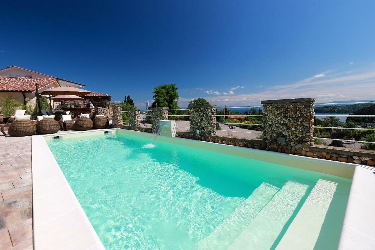 Apartments Vip Residence بيران المظهر الخارجي الصورة